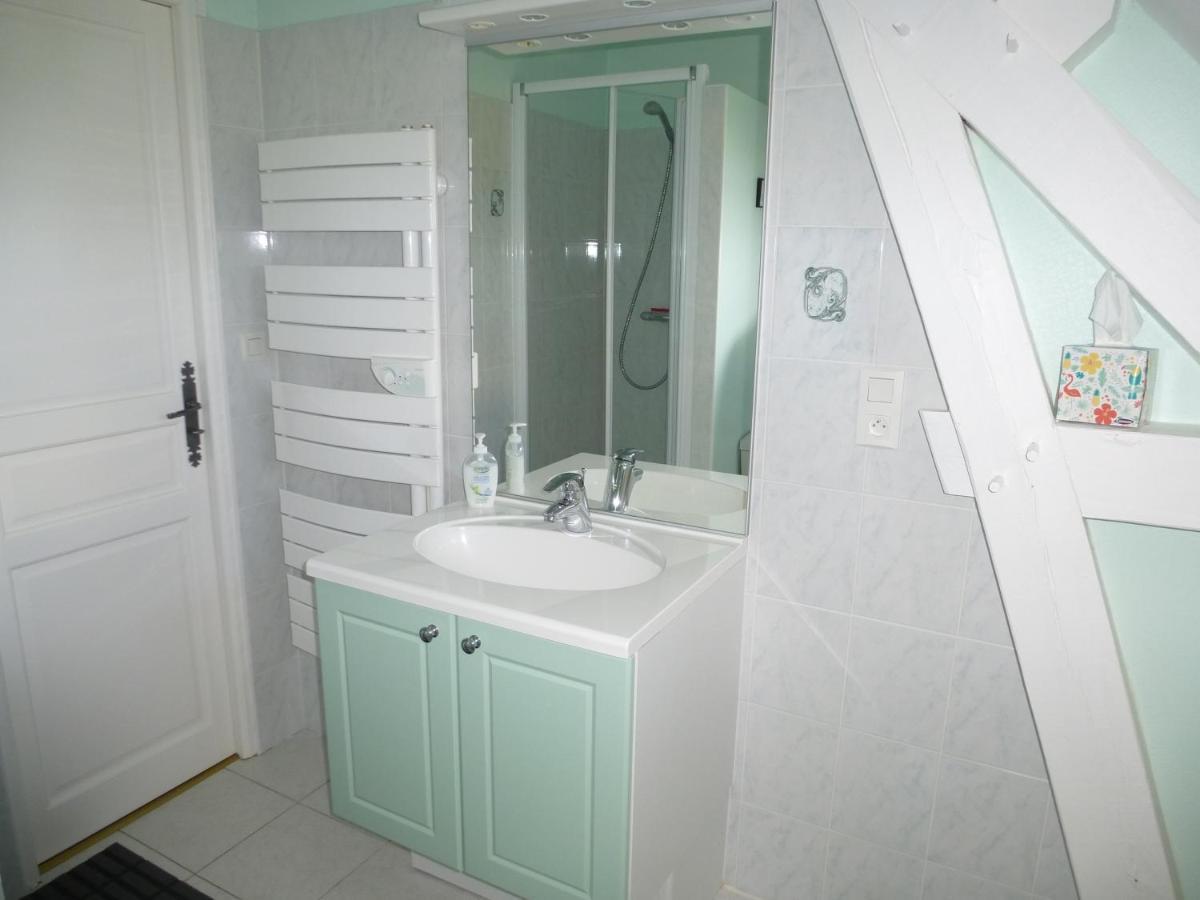 Le Logis De La Chouette Hotell Baugé Exteriör bild