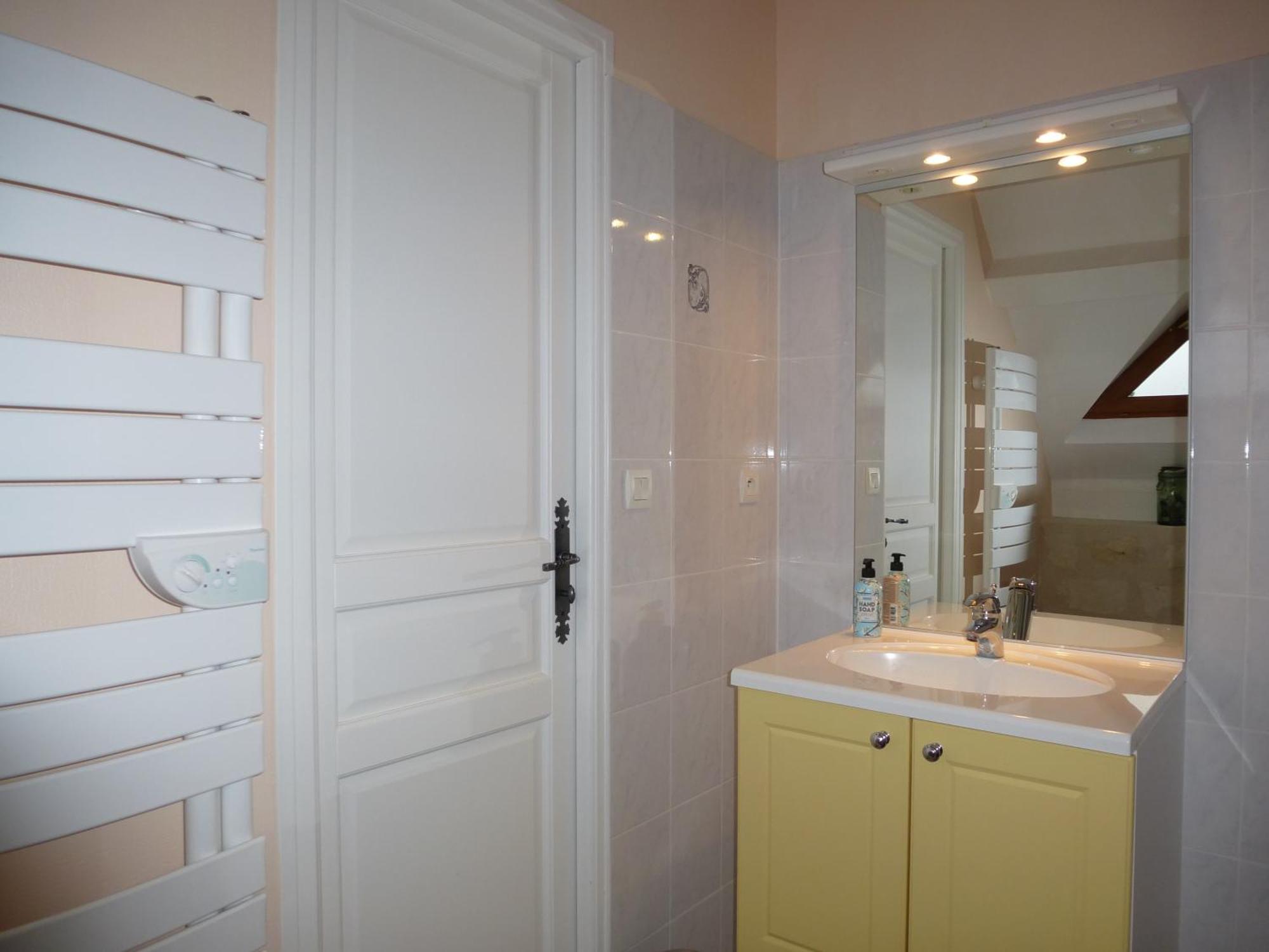 Le Logis De La Chouette Hotell Baugé Exteriör bild
