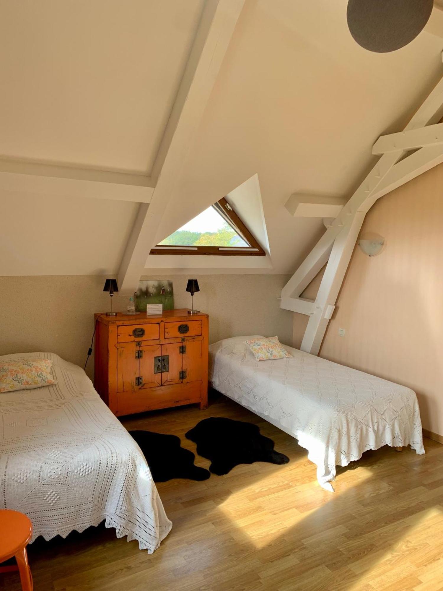Le Logis De La Chouette Hotell Baugé Exteriör bild