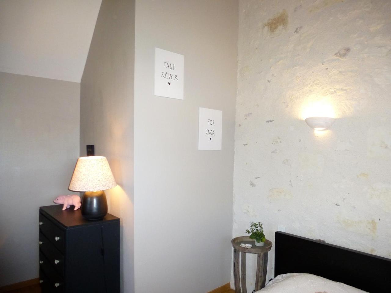 Le Logis De La Chouette Hotell Baugé Exteriör bild
